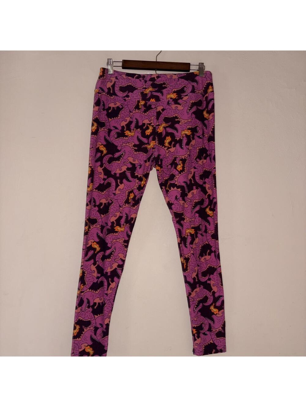 LuLaRoe Tall & Curvy (TC) Pink Dragon Print Leggings